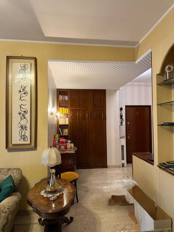 appartamento in vendita a Milano in zona Isola