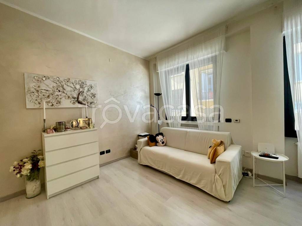 appartamento in vendita a Milano in zona Sempione