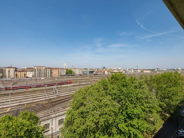 appartamento in vendita a Milano in zona Centro Direzionale