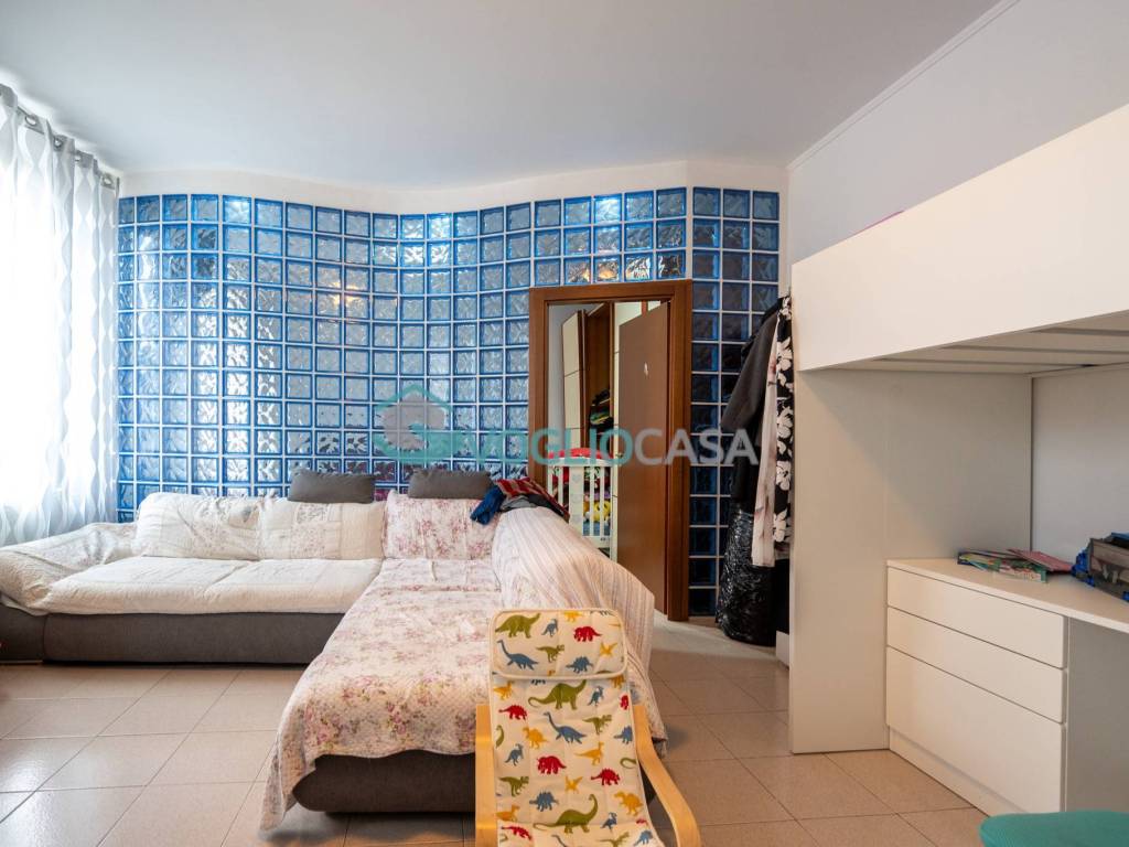 appartamento in vendita a Milano in zona Affori