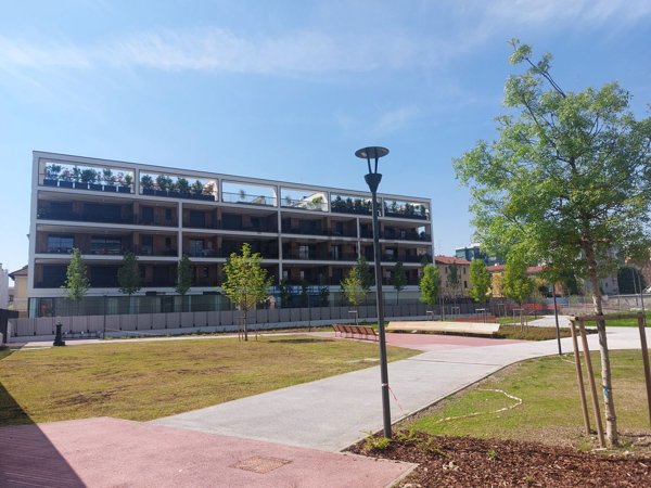 appartamento in vendita a Milano in zona San Cristoforo