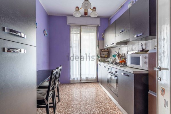 appartamento in vendita a Milano in zona Quarto Oggiaro