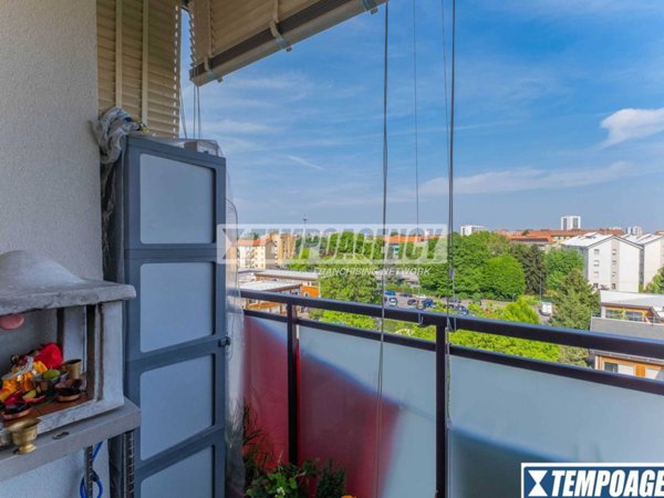 appartamento in vendita a Milano in zona Quarto Oggiaro
