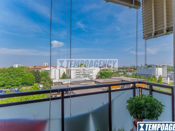 appartamento in vendita a Milano in zona Quarto Oggiaro