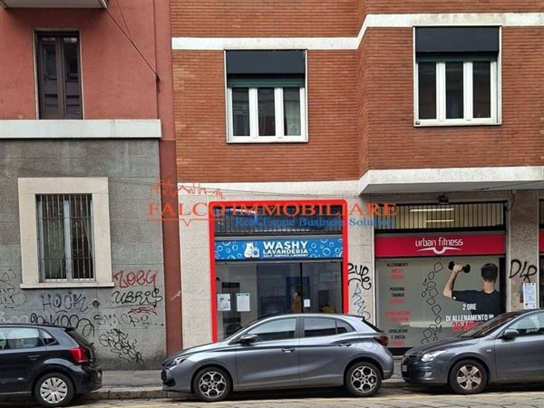 negozio in vendita a Milano in zona San Siro