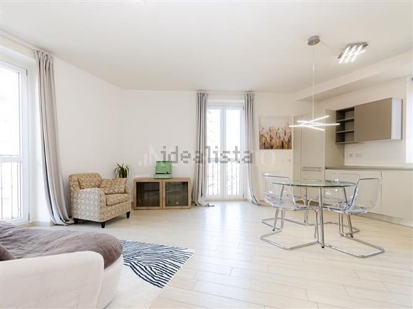 appartamento in vendita a Milano in zona Isola
