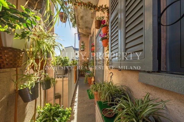 appartamento in vendita a Milano in zona Porta Garibaldi