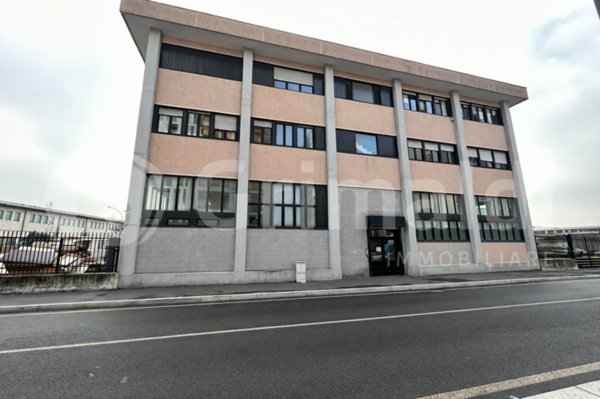 appartamento in vendita a Milano in zona Affori