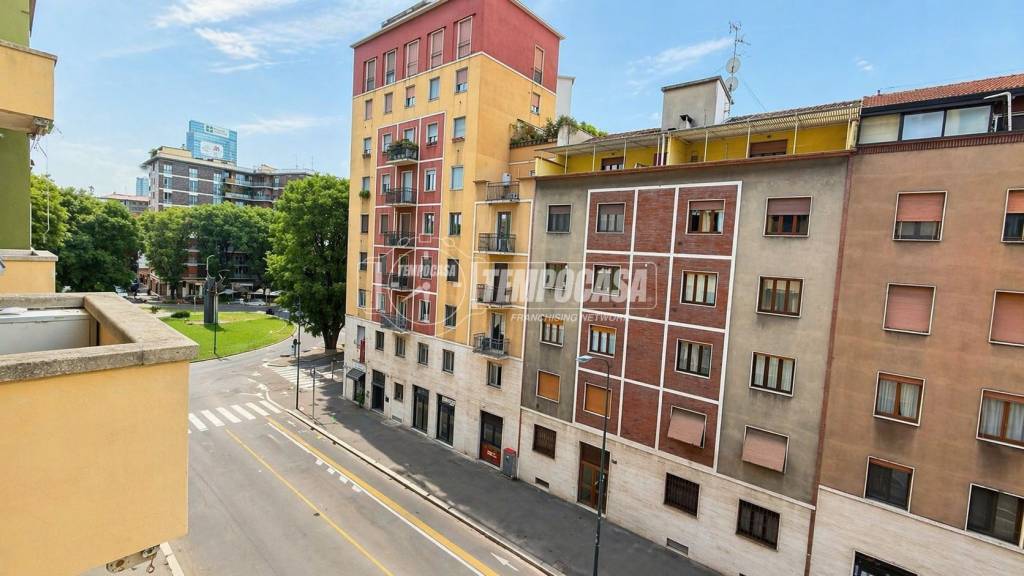 appartamento in vendita a Milano in zona Isola