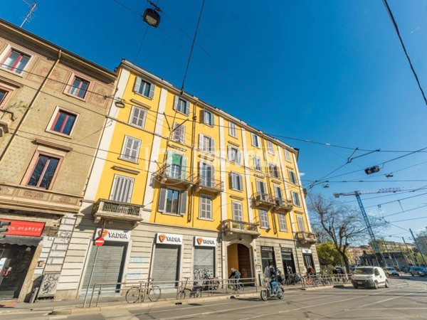 appartamento in vendita a Milano in zona Porta Garibaldi