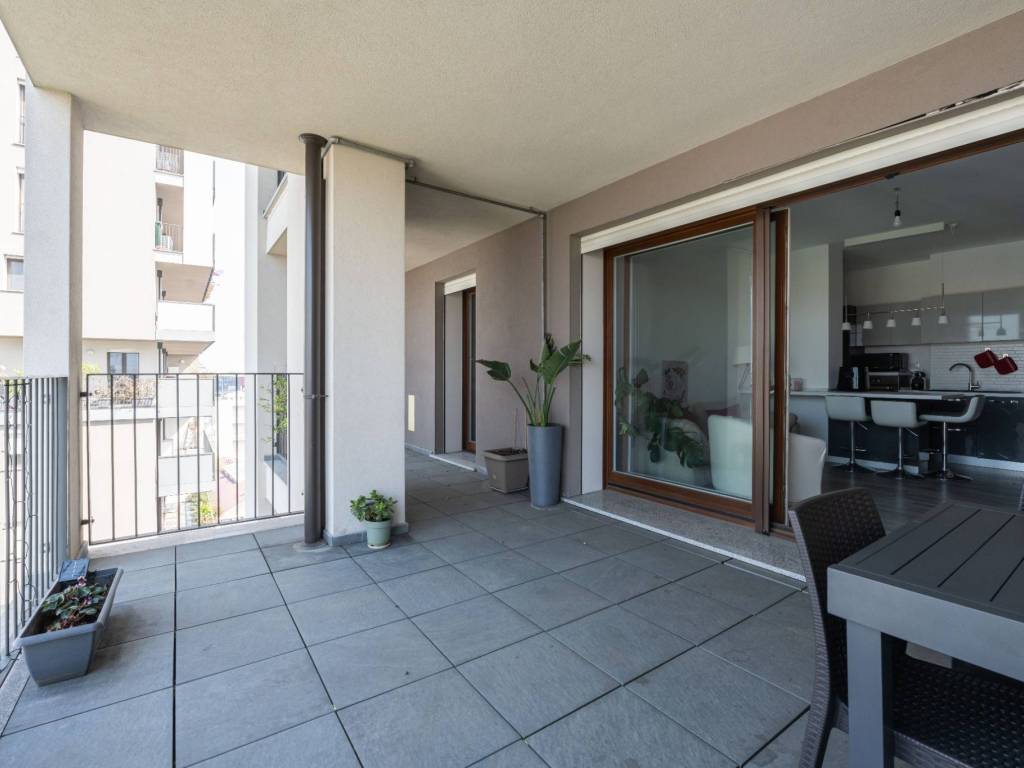 appartamento in vendita a Milano in zona Vigentino