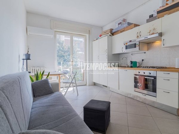 appartamento in vendita a Milano in zona Piazzale Lodi