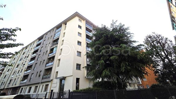 appartamento in vendita a Milano in zona San Cristoforo