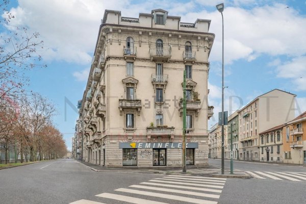 appartamento in vendita a Milano in zona Dergano