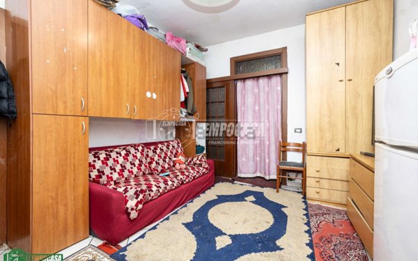 appartamento in vendita a Milano in zona Rottole