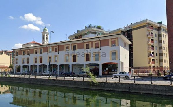 appartamento in vendita a Milano in zona Ronchetto sul Naviglio