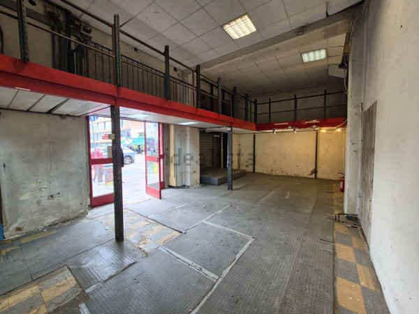 negozio in vendita a Milano