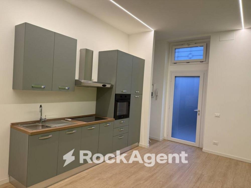 appartamento in vendita a Milano in zona Bovisa