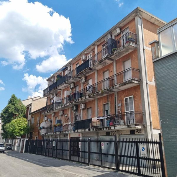 appartamento in vendita a Milano in zona Precotto