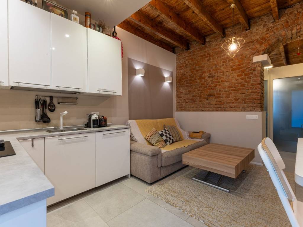 appartamento in vendita a Milano in zona Precotto