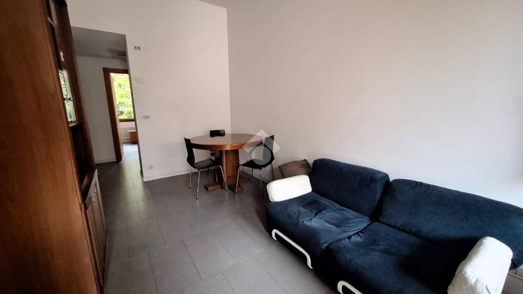 appartamento in vendita a Milano in zona Dergano