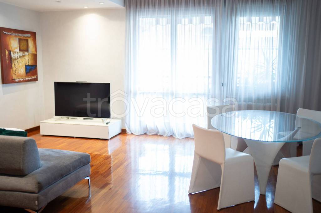appartamento in vendita a Milano in zona Vigentino