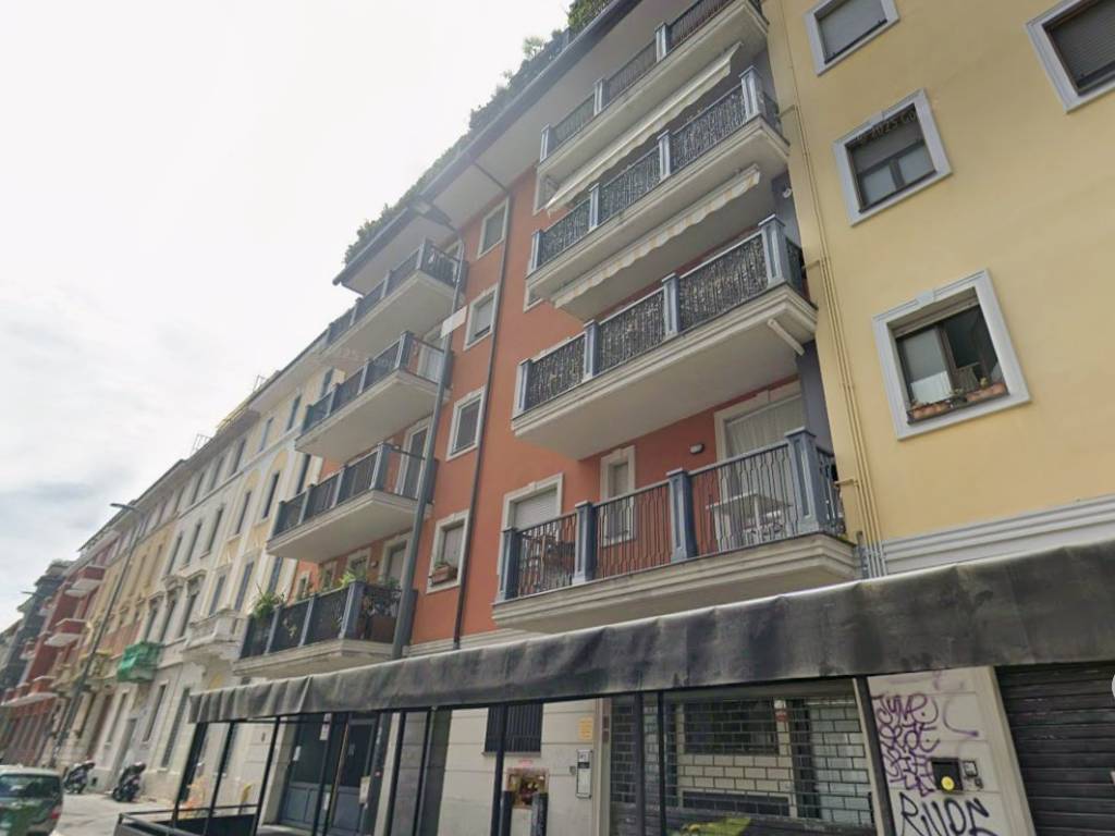appartamento in vendita a Milano in zona Chiesa Rossa