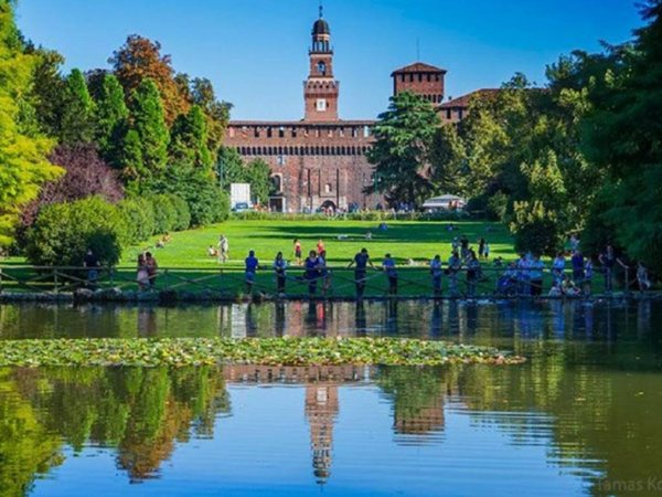 appartamento in vendita a Milano in zona Sempione