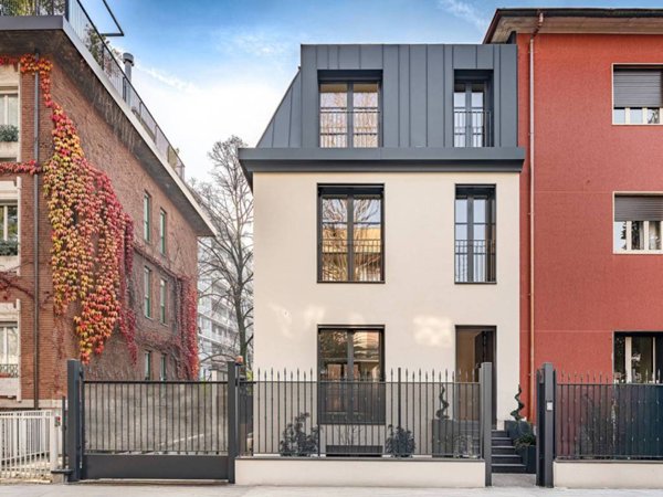 casa indipendente in vendita a Milano in zona Maggiolina