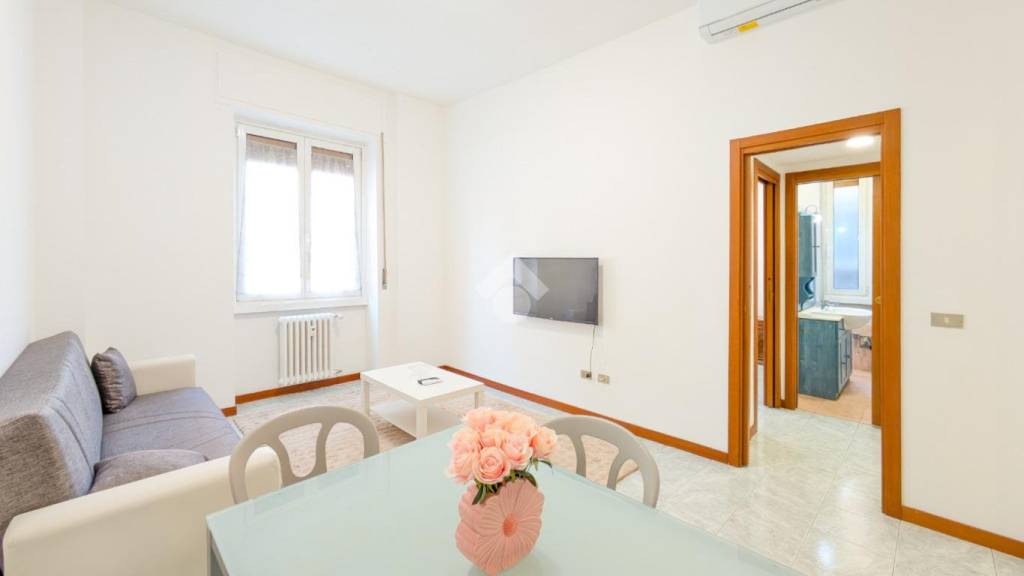 appartamento in vendita a Milano in zona Porta Vittoria