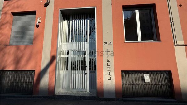 appartamento in vendita a Milano in zona Dergano