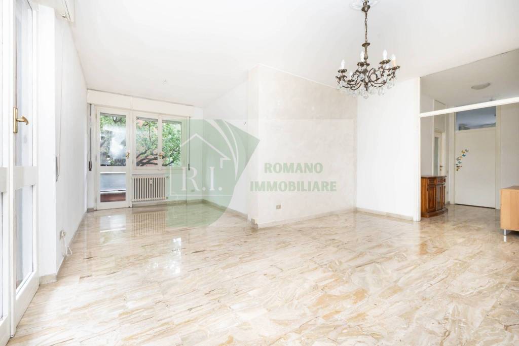 appartamento in vendita a Milano in zona Precotto