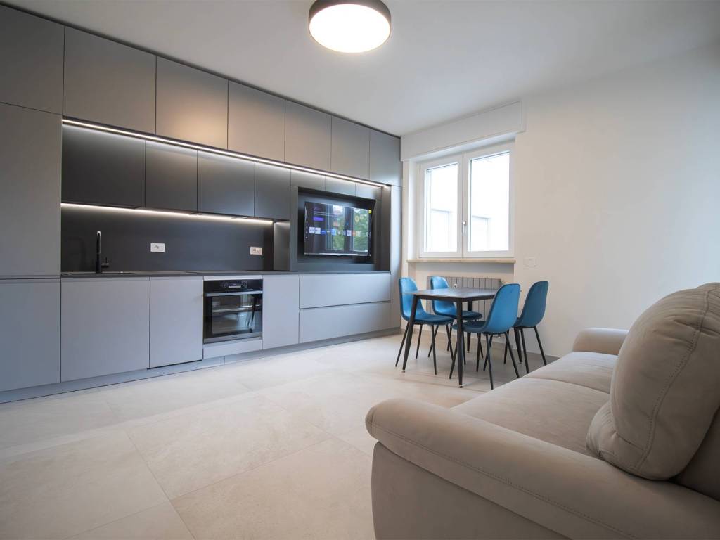 appartamento in vendita a Milano in zona Baggio