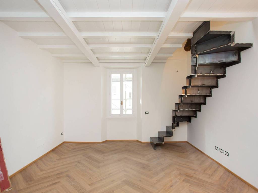 appartamento in vendita a Milano in zona Il Portello