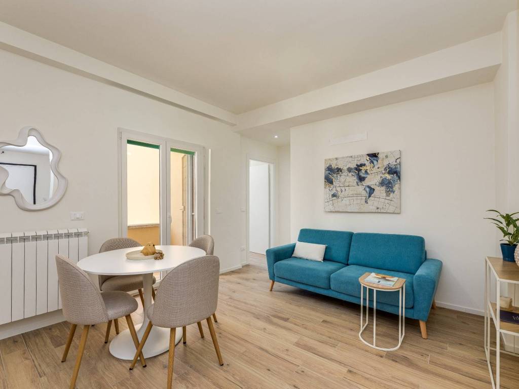appartamento in vendita a Milano in zona Adriano