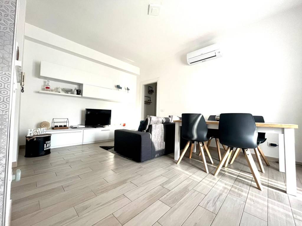 appartamento in vendita a Milano in zona Città Studi