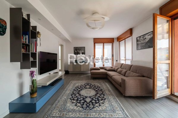 appartamento in vendita a Milano in zona Gallaratese