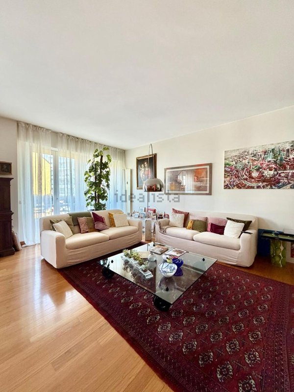 appartamento in vendita a Milano in zona Città Studi