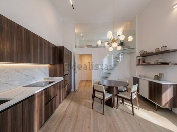 appartamento in vendita a Milano in zona San Cristoforo