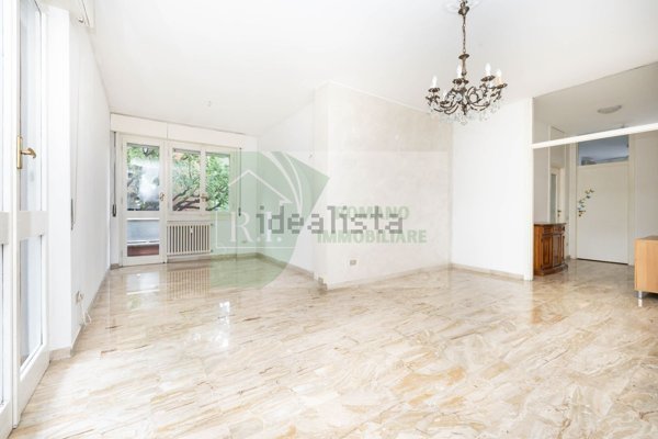 appartamento in vendita a Milano in zona Precotto