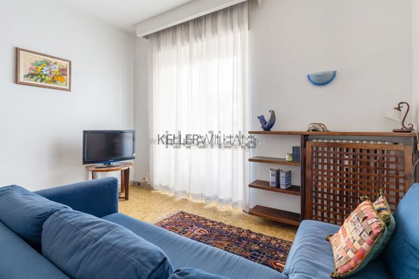 appartamento in vendita a Milano in zona Lorenteggio