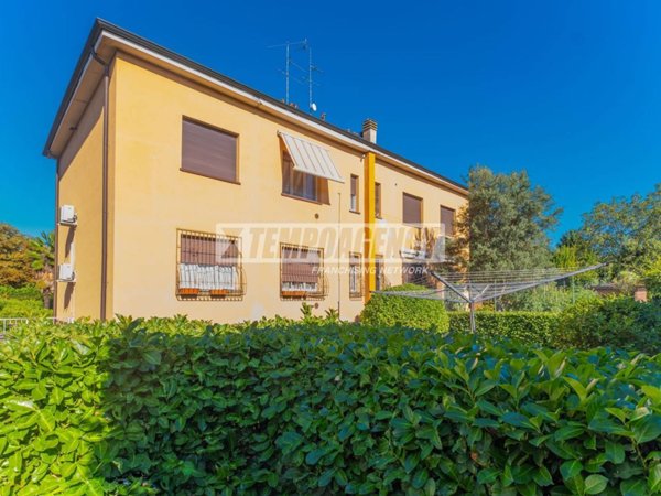 appartamento in vendita a Milano in zona Quarto Oggiaro