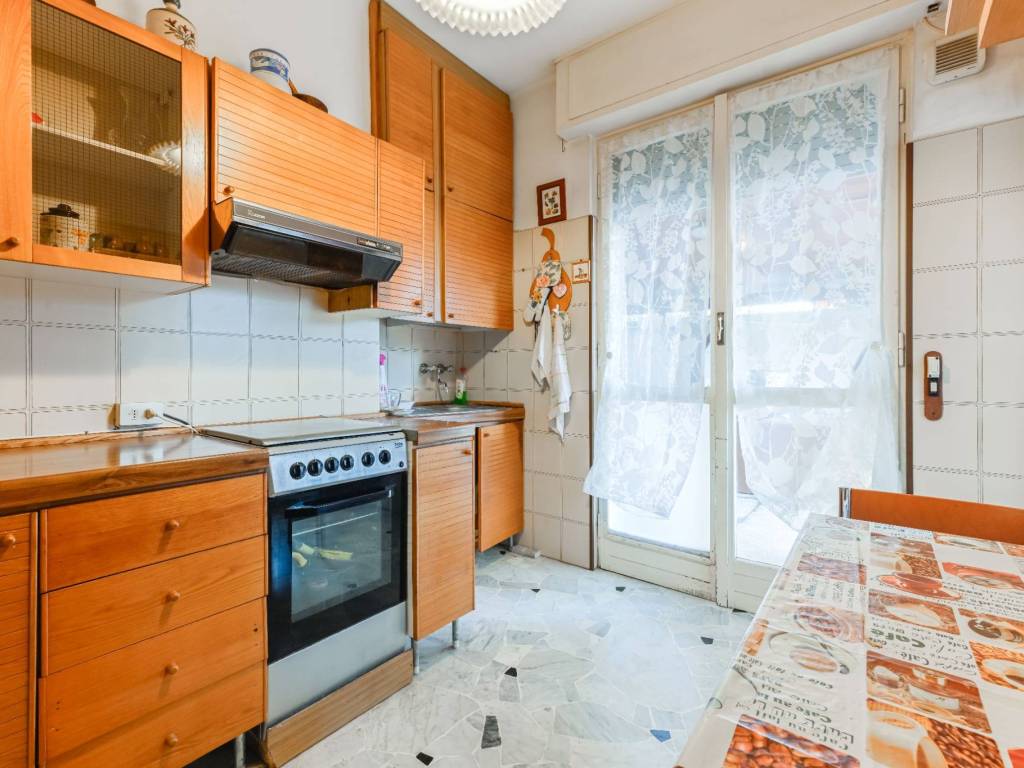 appartamento in vendita a Milano in zona Casoretto