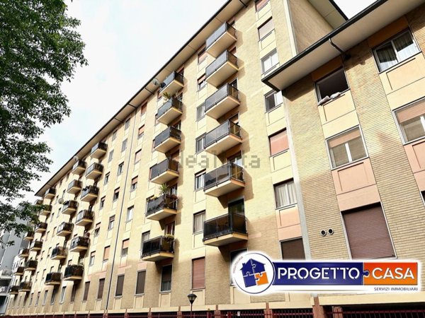 appartamento in vendita a Milano in zona Precotto