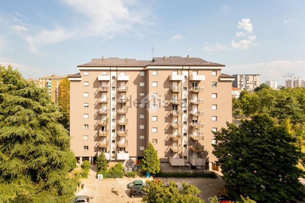 appartamento in vendita a Milano in zona Bicocca