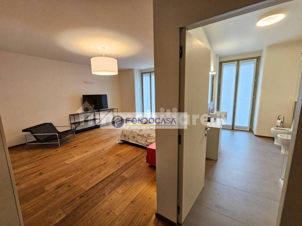 appartamento in vendita a Milano in zona Vigentino