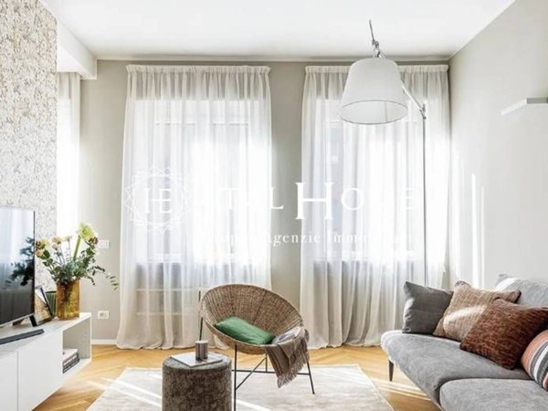 appartamento in vendita a Milano in zona Sempione