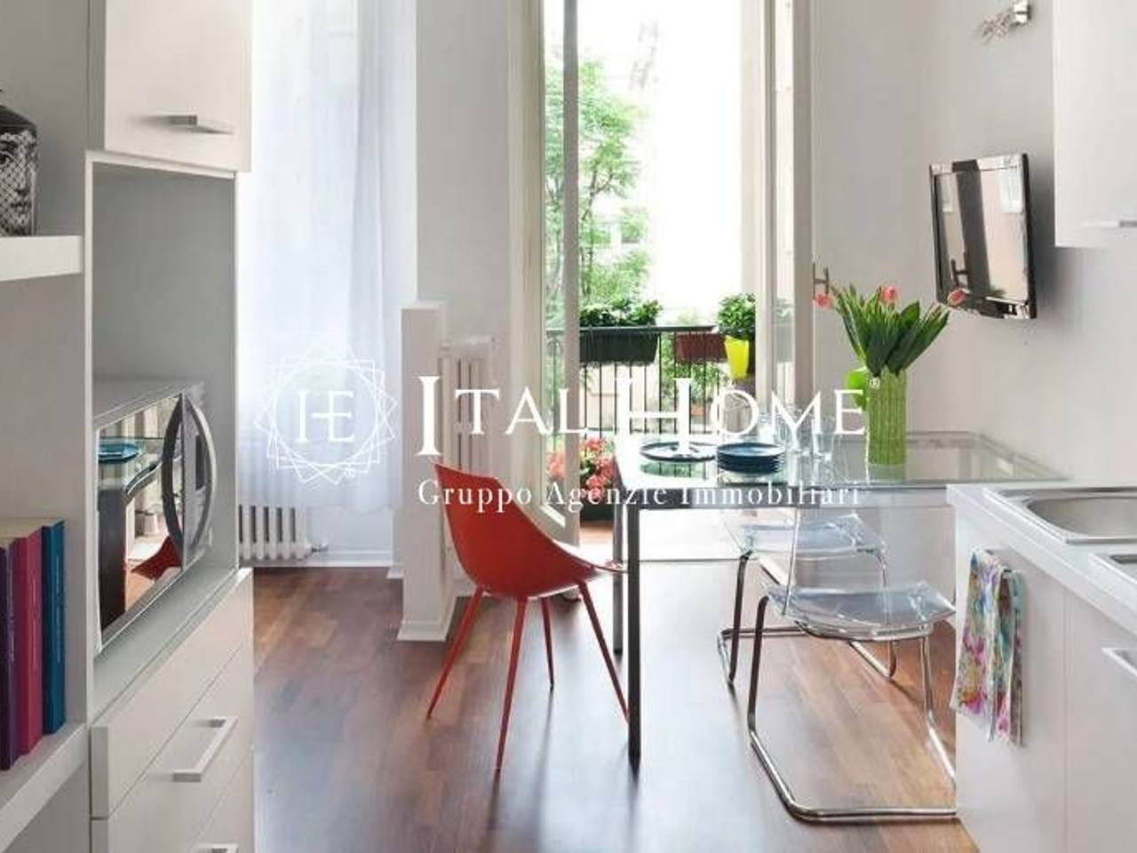 appartamento in vendita a Milano in zona Isola