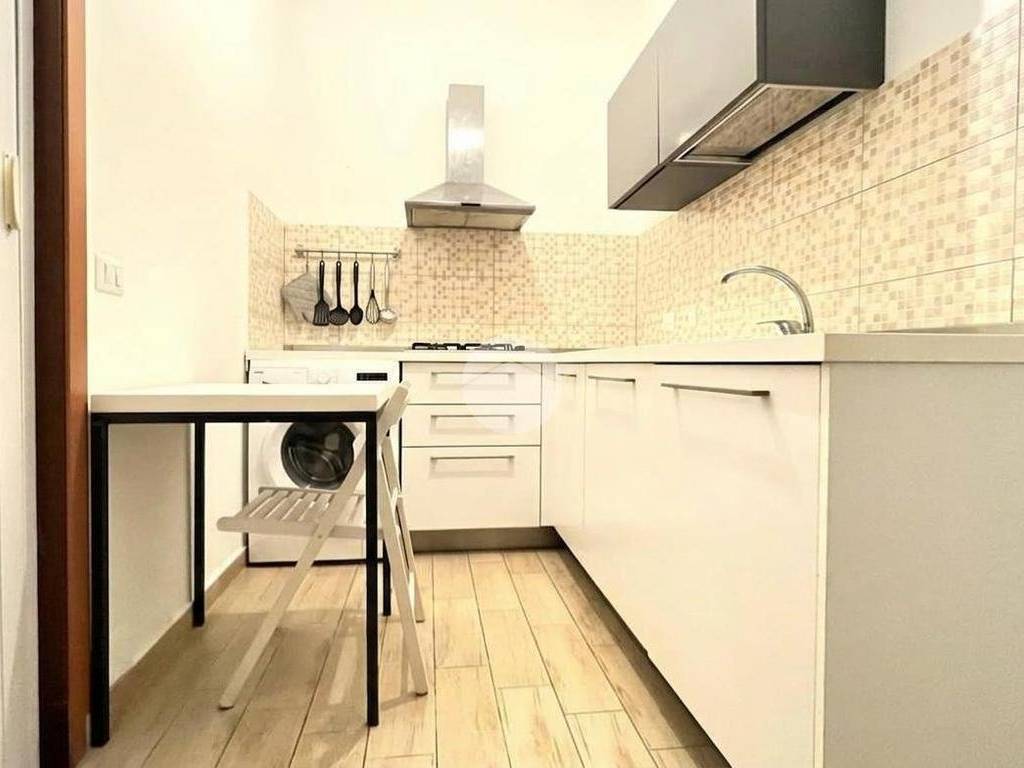 appartamento in vendita a Milano in zona Piazzale Lodi