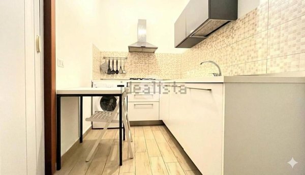 appartamento in vendita a Milano in zona Piazzale Lodi